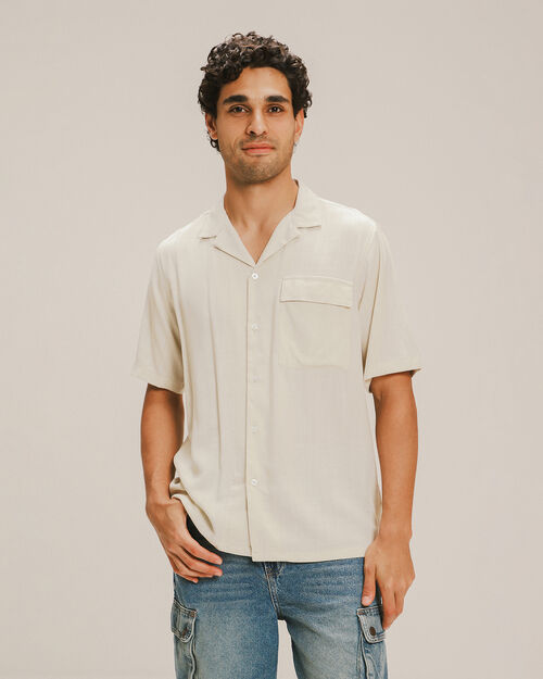 Camisa Satinada Con Diseño